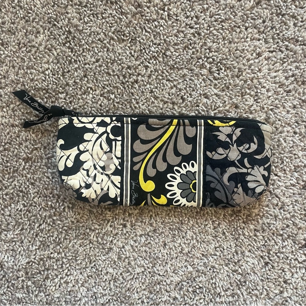 Vera Bradley zipper pouch